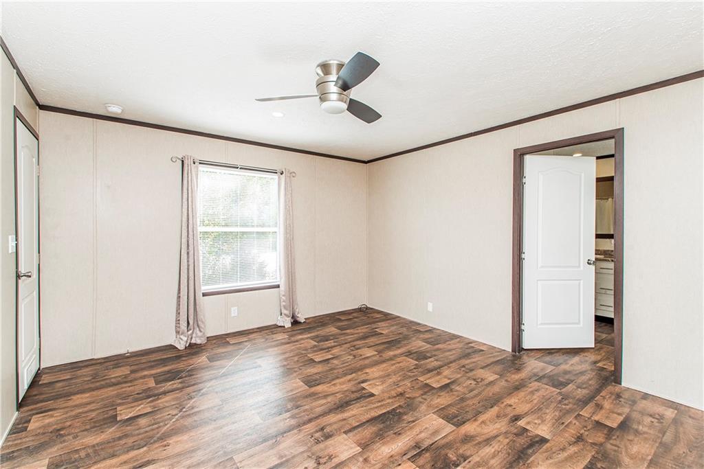 14219 HWY 1075 Highway