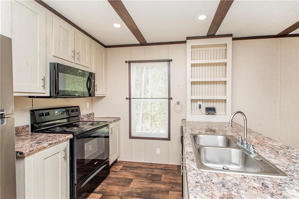 14219 HWY 1075 Highway