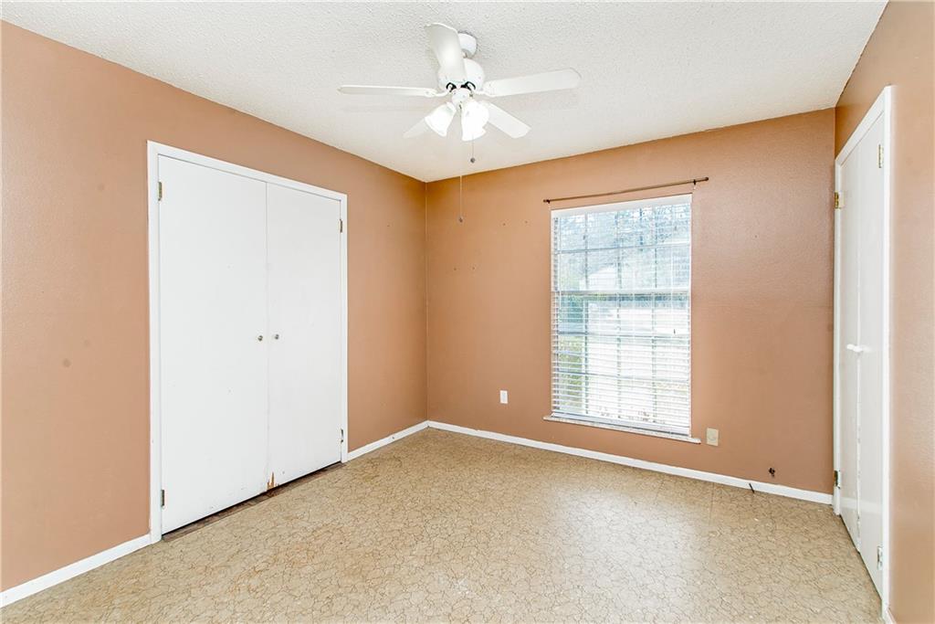 1300 VICTORIA Street