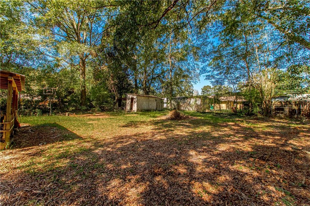 1011 LONA RESTER Place