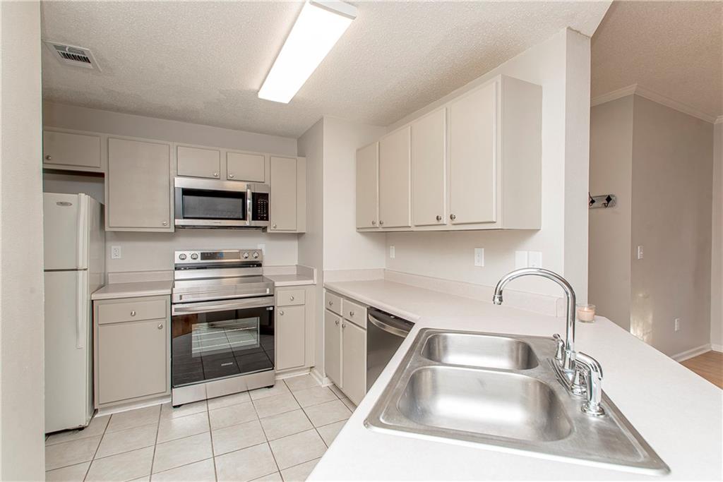 350 EMERALD FOREST Boulevard 6101