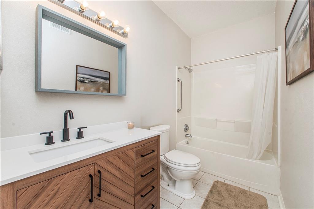 350 EMERALD FOREST Boulevard 6101