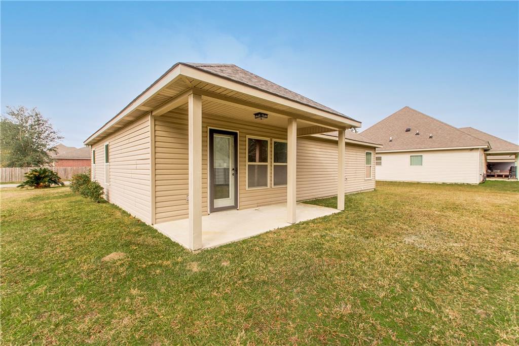 41559 SNOWBALL Circle