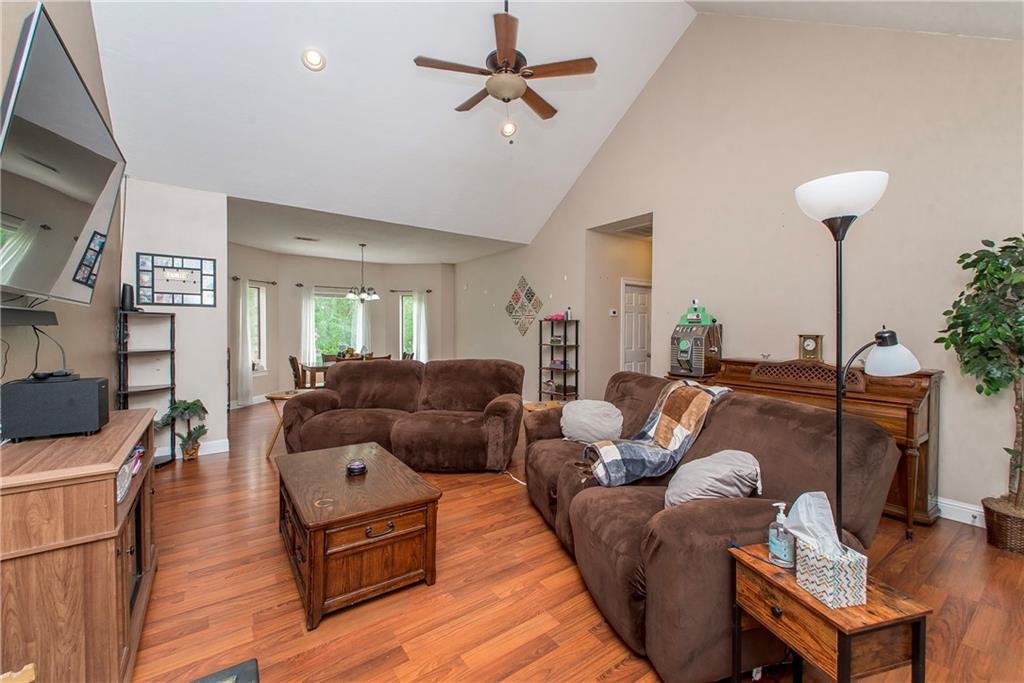 60036 SPRING VALLEY Road