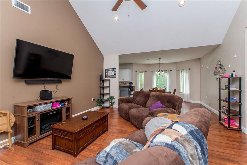 60036 SPRING VALLEY Road