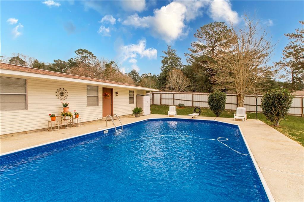 59345 TWIN PINES Road