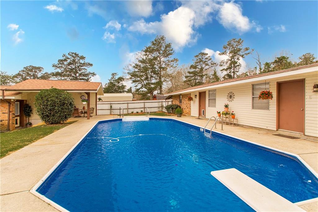 59345 TWIN PINES Road