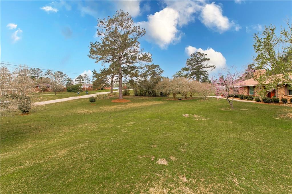 59345 TWIN PINES Road