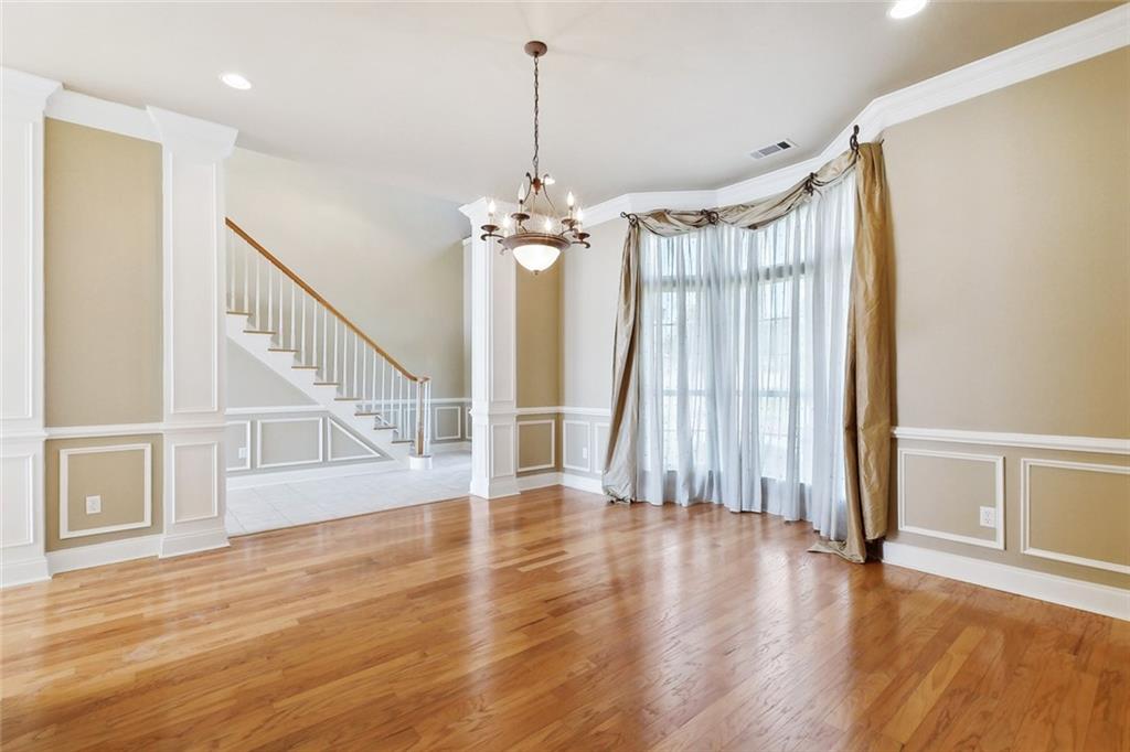 1057 MARINERS COVE Boulevard