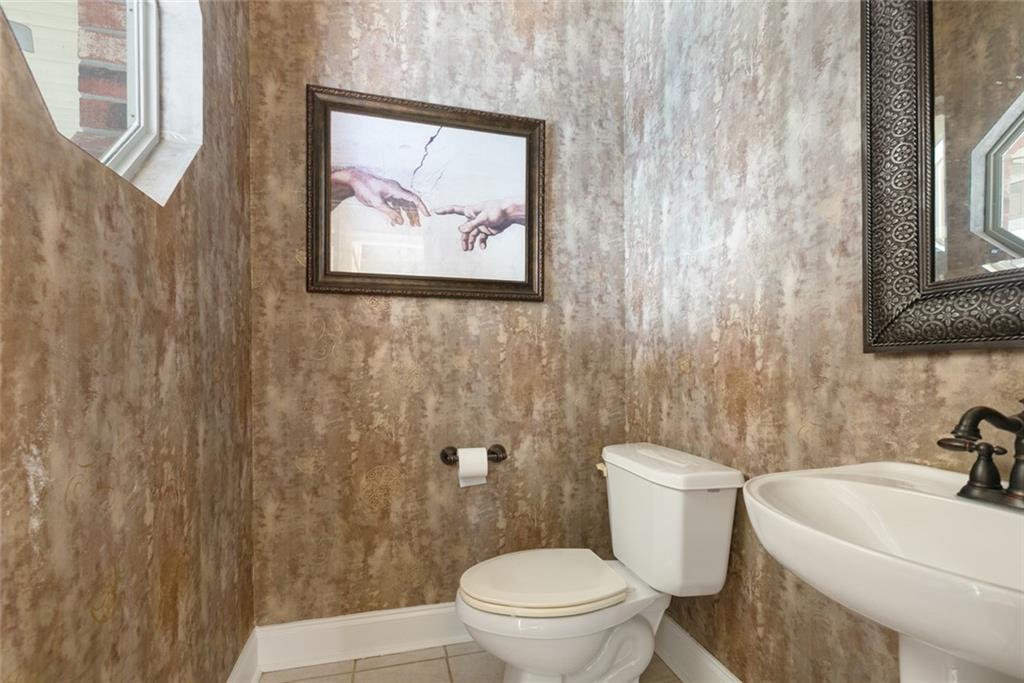 1057 MARINERS COVE Boulevard