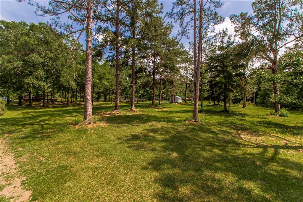 10469 HWY 1075 Highway