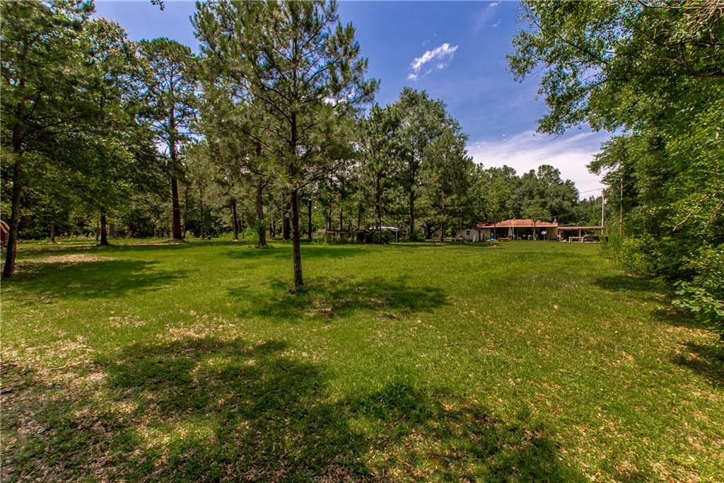 10469 HWY 1075 Highway