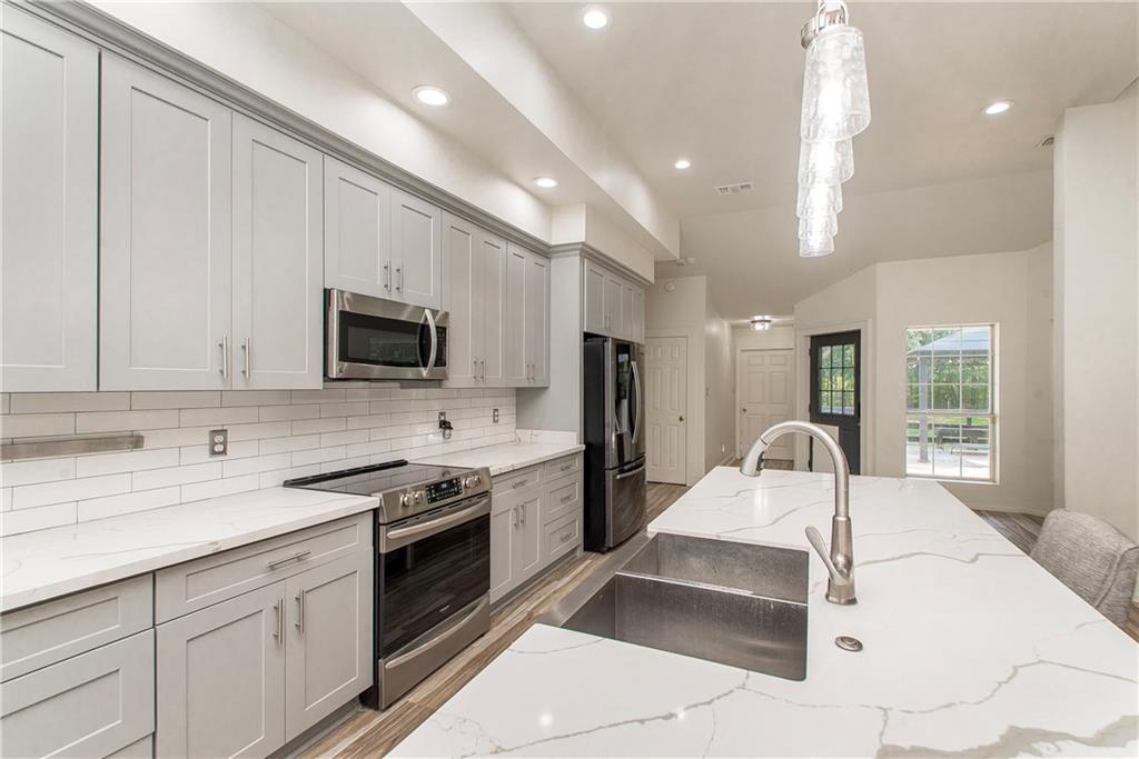 12169 NORTHWOOD Drive