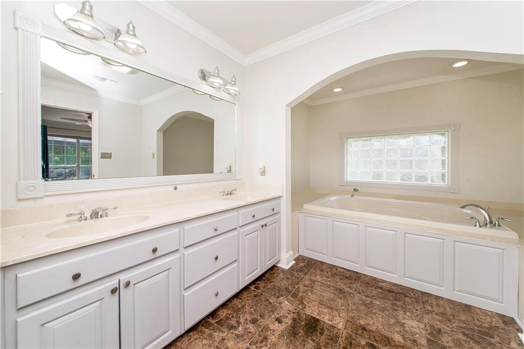 12169 NORTHWOOD Drive