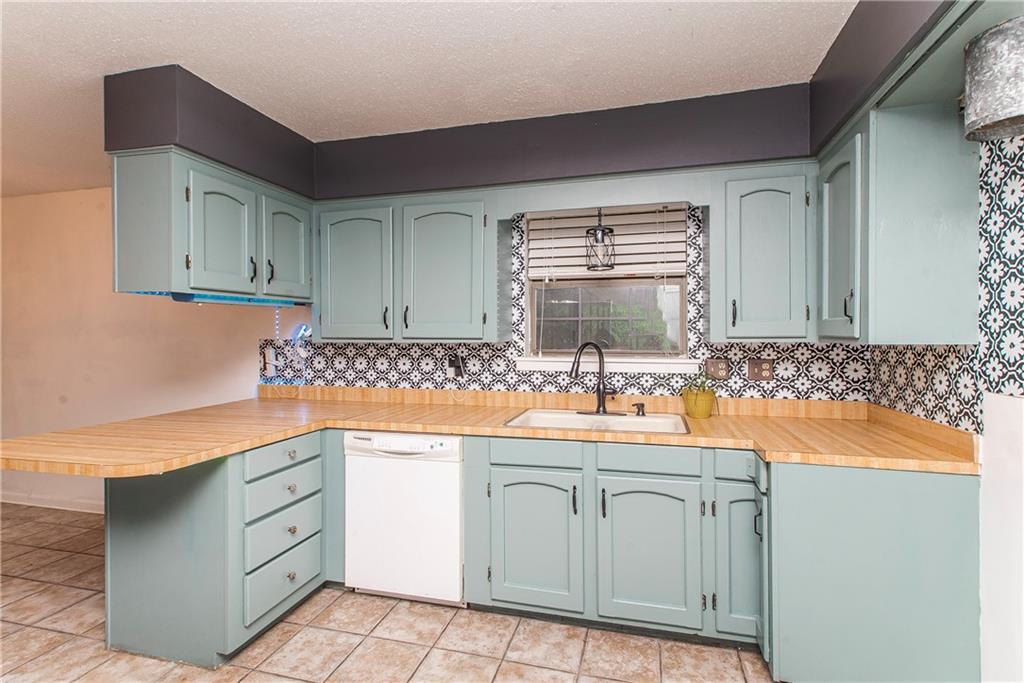 2129 HAMILTON Street