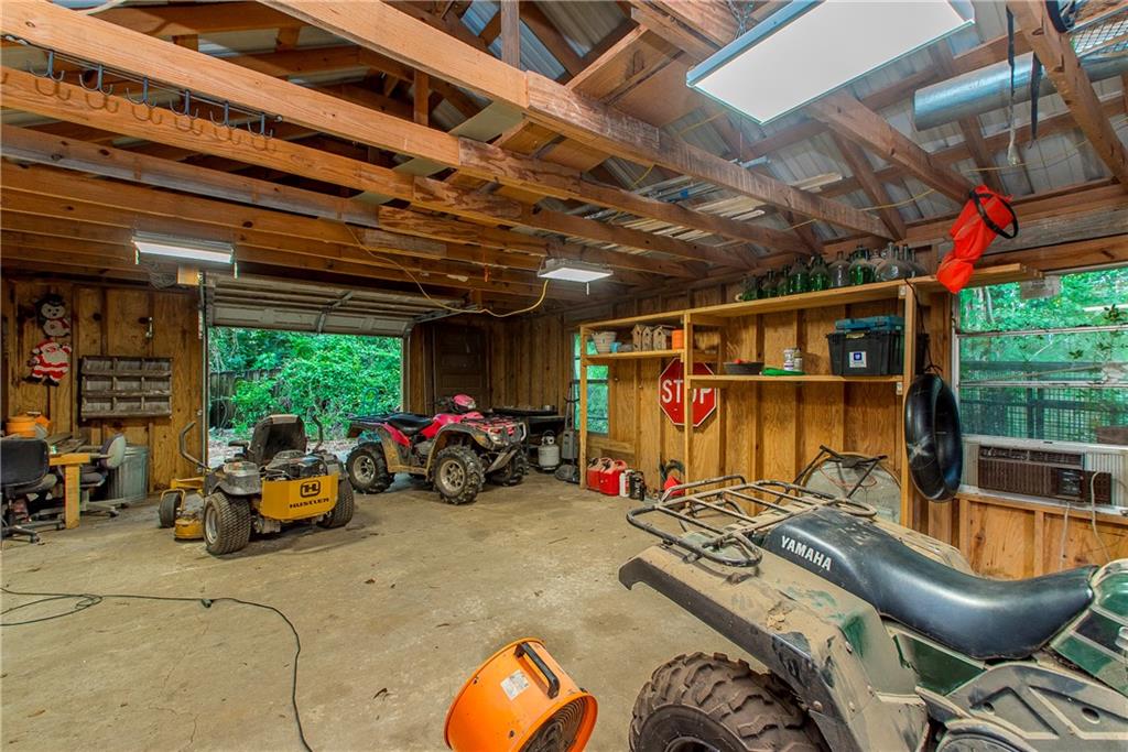 2129 HAMILTON Street