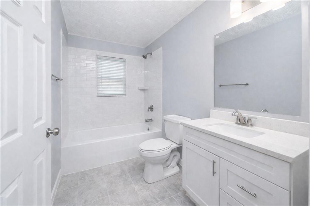 1970 AVENUE L Avenue