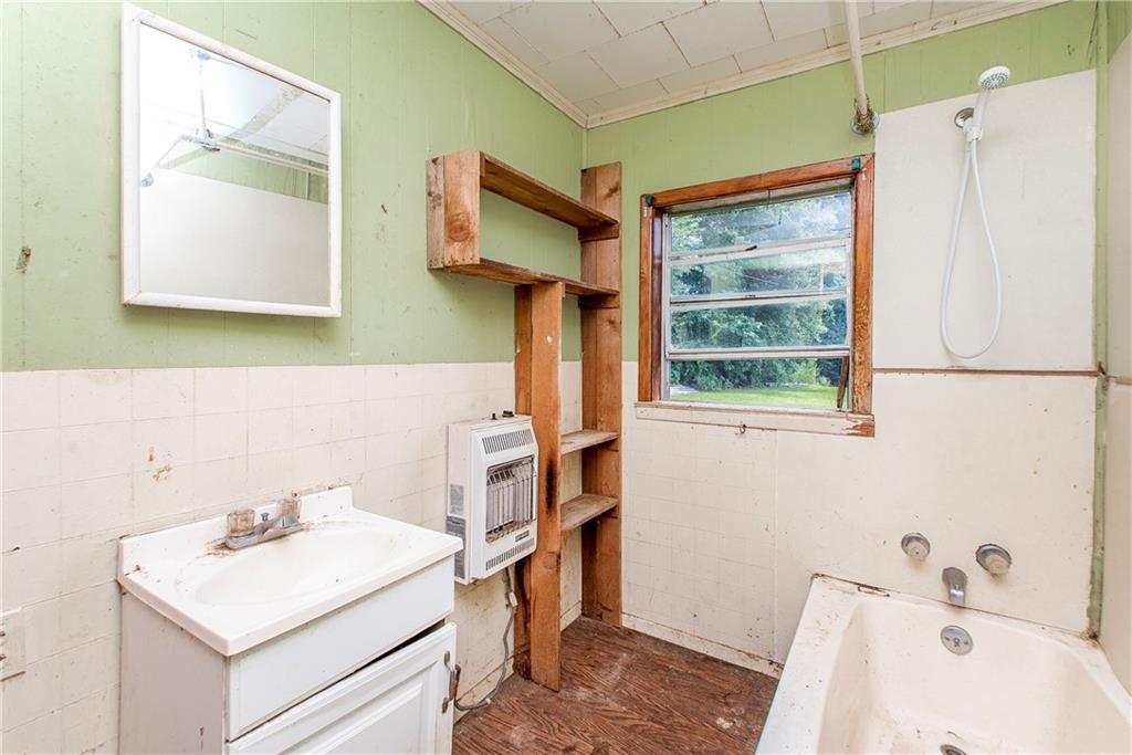 1970 AVENUE L Avenue