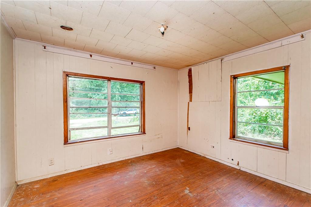 1970 AVENUE L Avenue