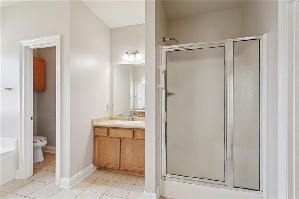 669 LAKE IBERVILLE Court