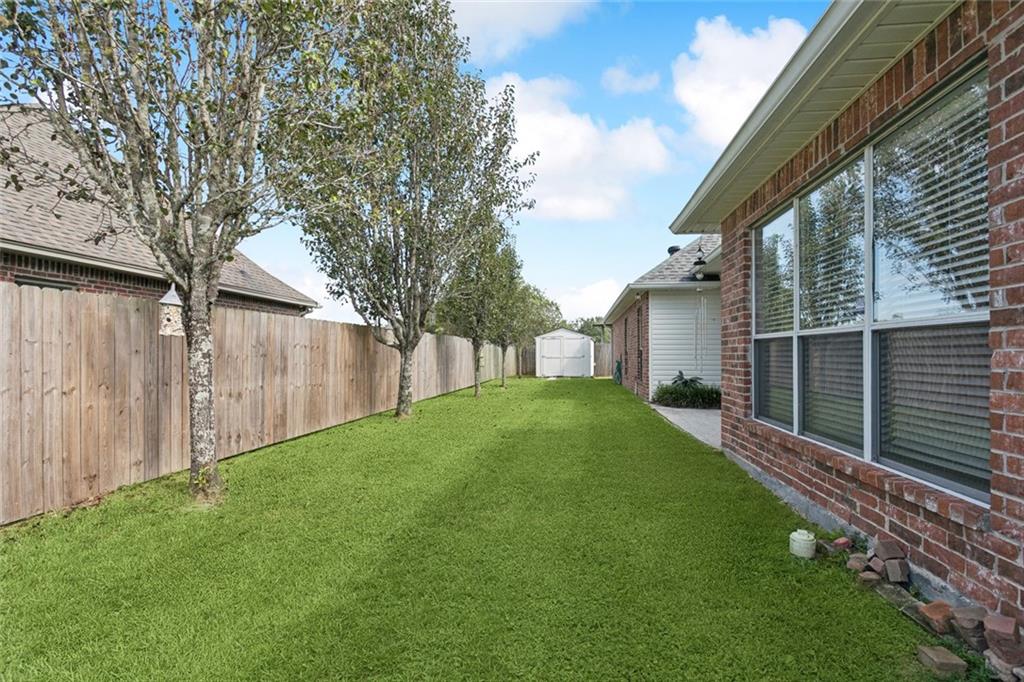 669 LAKE IBERVILLE Court