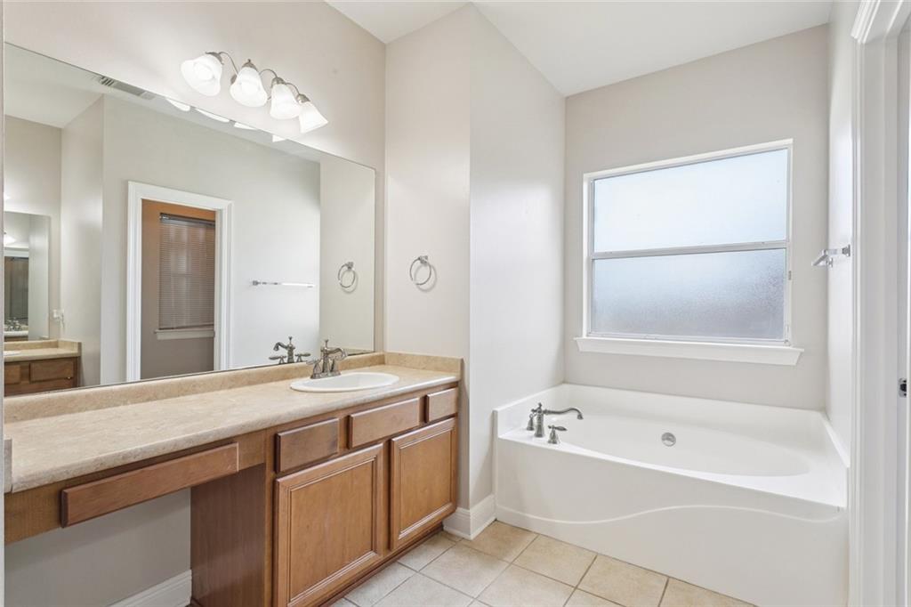 669 LAKE IBERVILLE Court