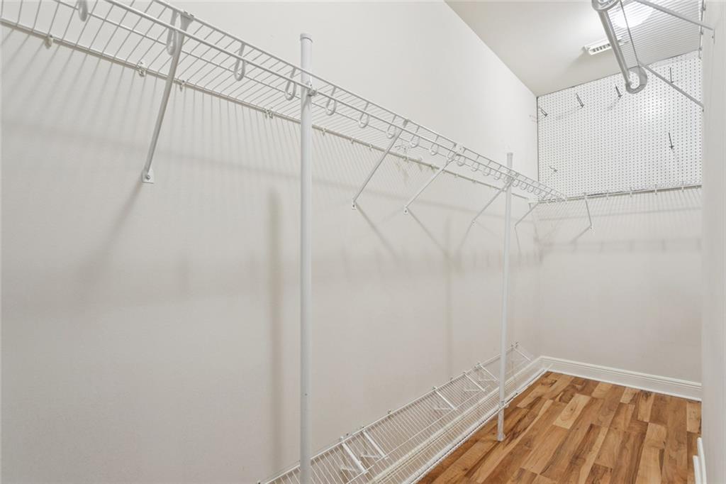 669 LAKE IBERVILLE Court