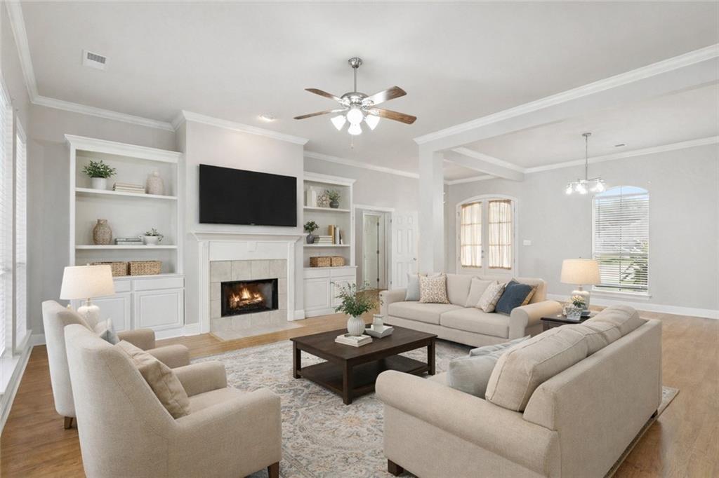 669 LAKE IBERVILLE Court