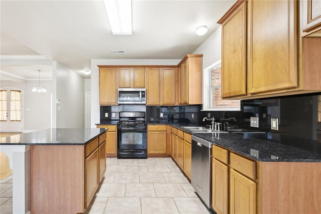 669 LAKE IBERVILLE Court