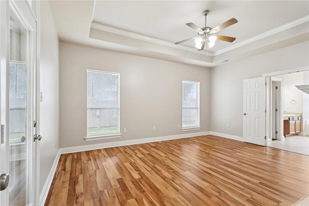 669 LAKE IBERVILLE Court