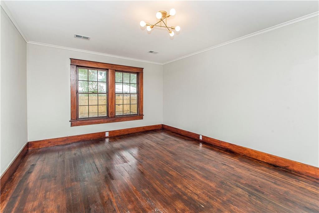 606 LOUISIANA Avenue