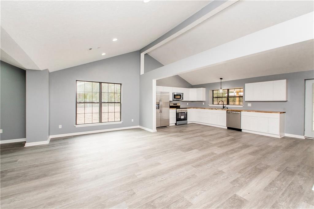 15179 RUFUS THOMAS Road