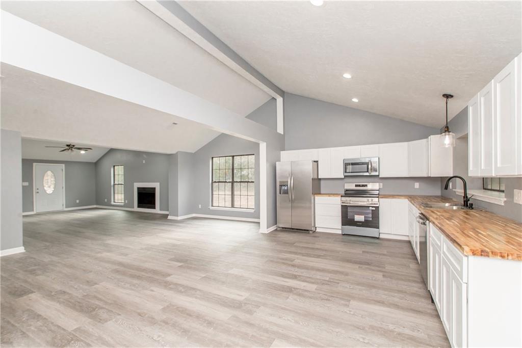 15179 RUFUS THOMAS Road