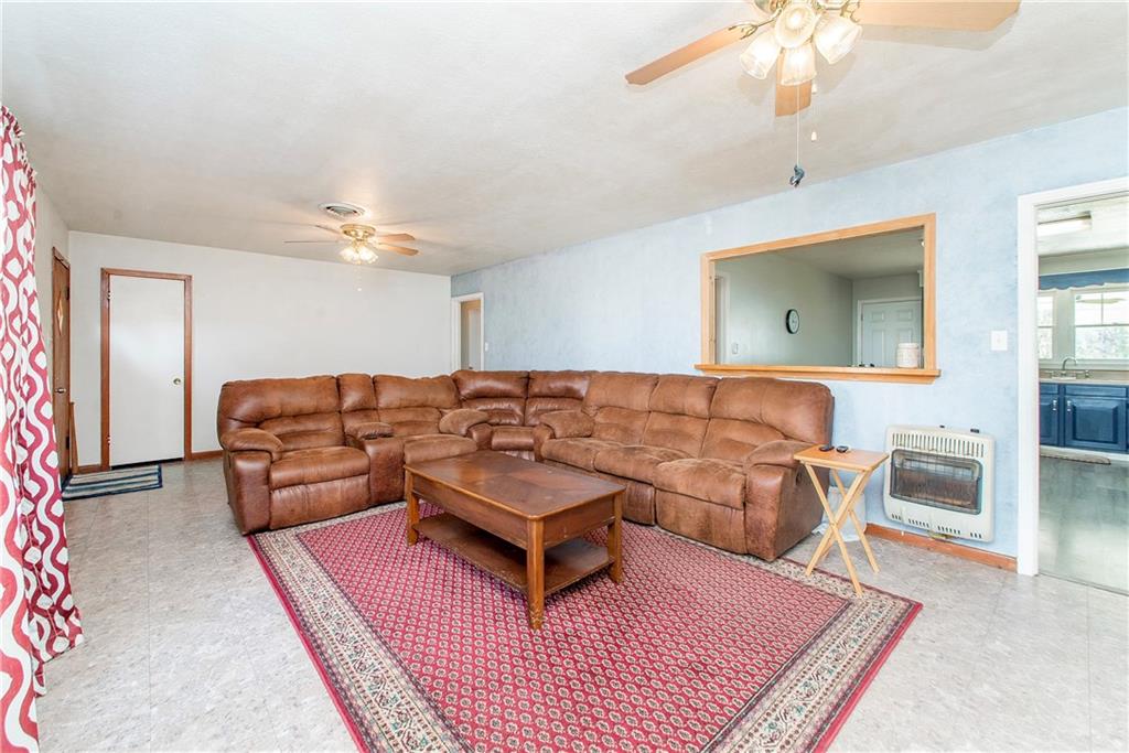 58522 HWY 439 Highway