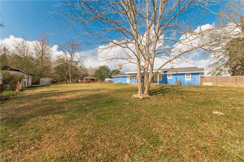 58522 HWY 439 Highway