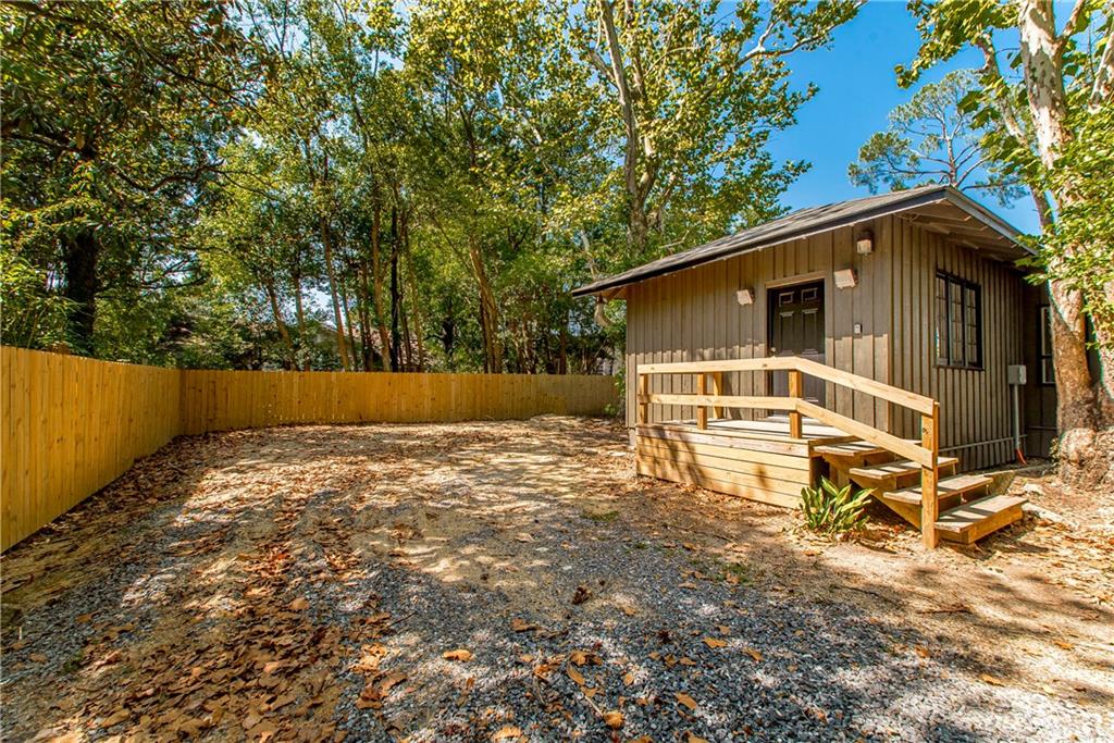 302 LOUISIANA Avenue