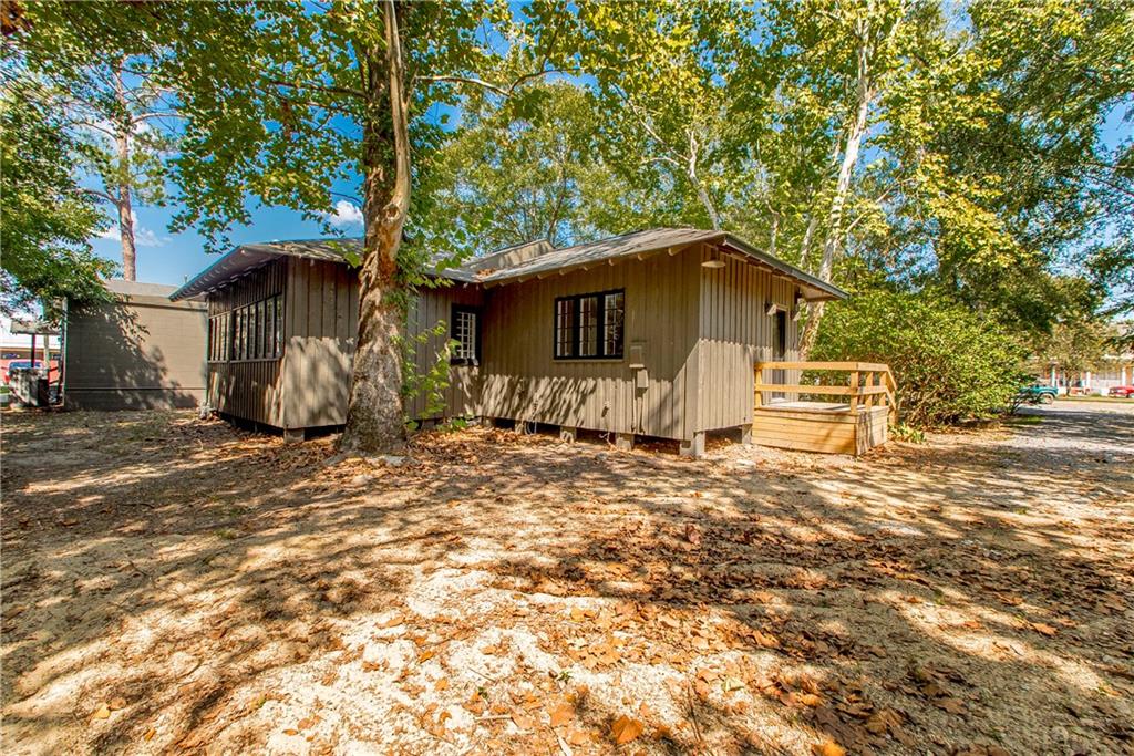 302 LOUISIANA Avenue