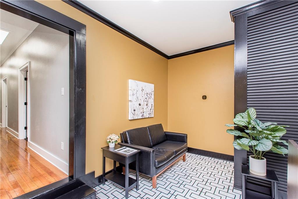 302 LOUISIANA Avenue