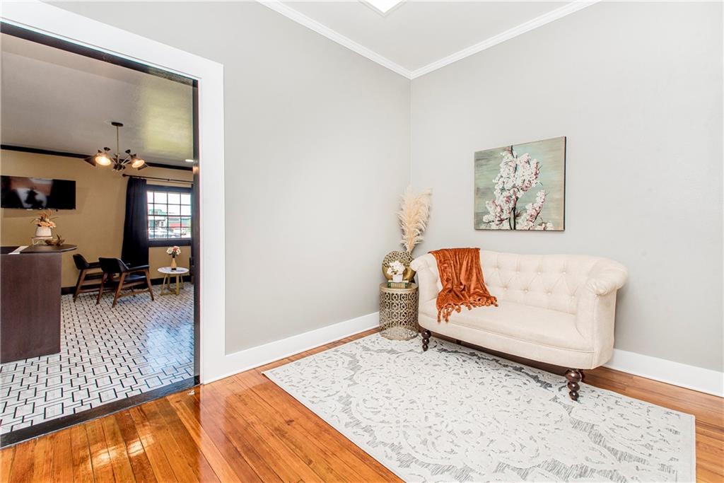 302 LOUISIANA Avenue