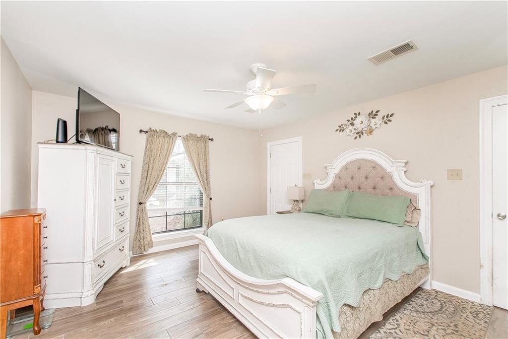 30439 N WILLOW Street