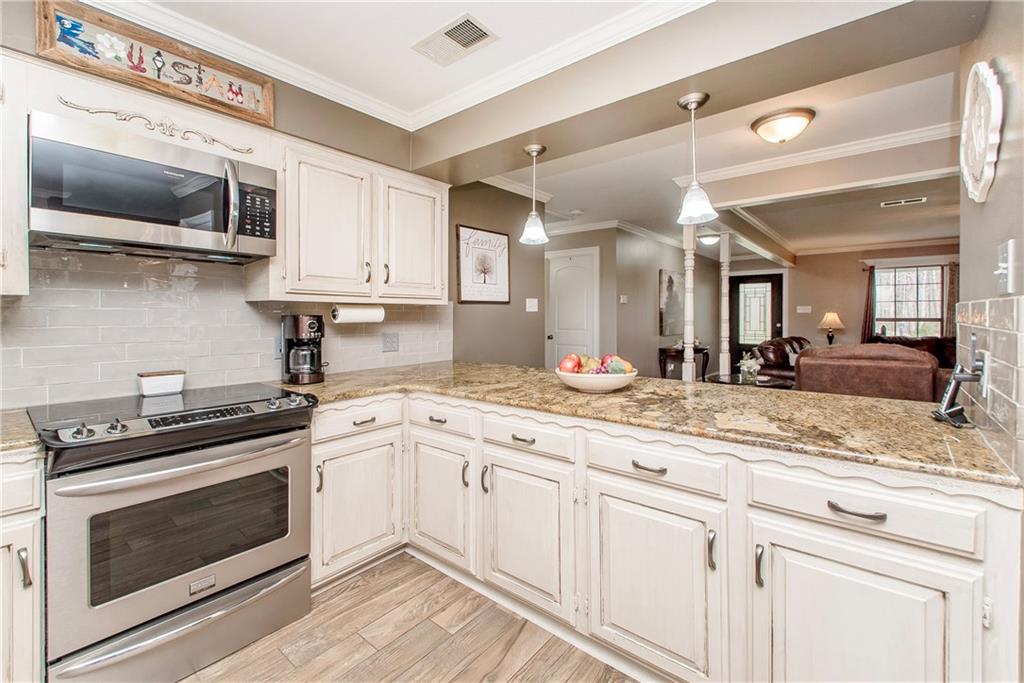 30439 N WILLOW Street