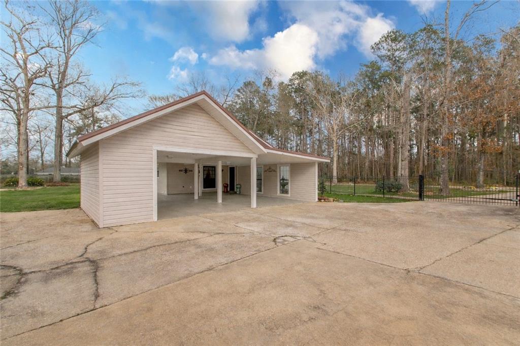 30439 N WILLOW Street