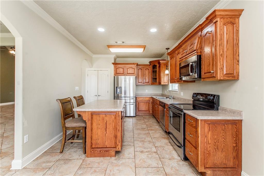 50573 VICTORIA Drive