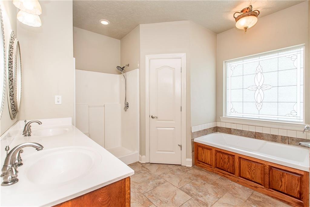 50573 VICTORIA Drive