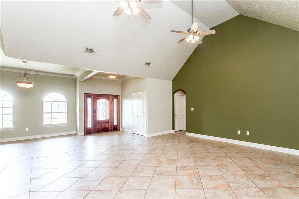 50573 VICTORIA Drive