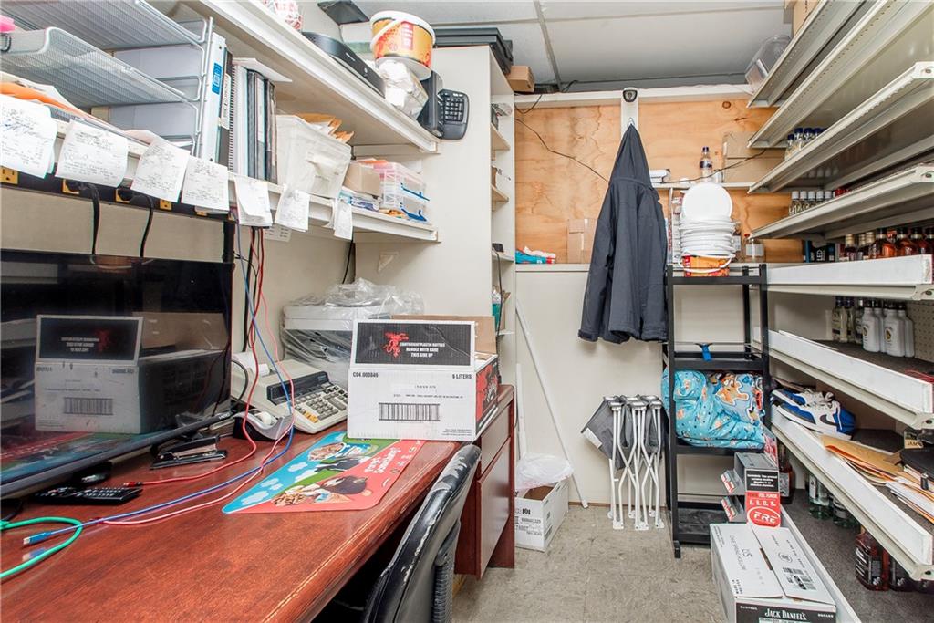 83483 HWY 21 Highway