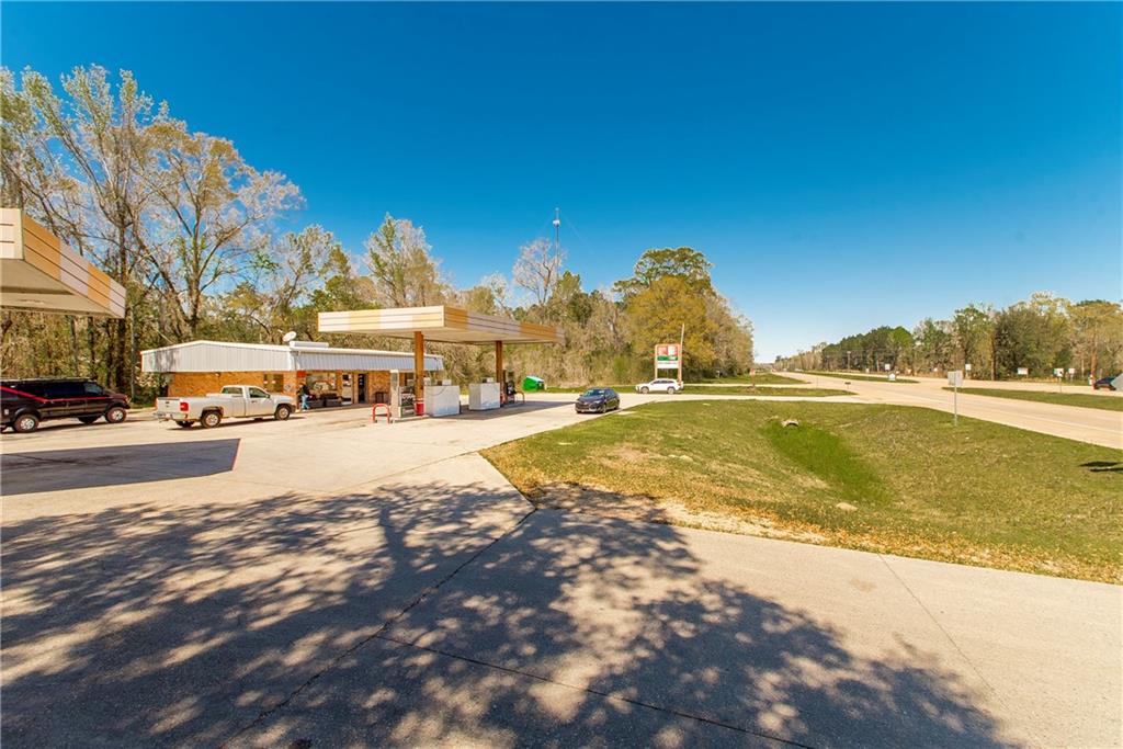 83483 HWY 21 Highway