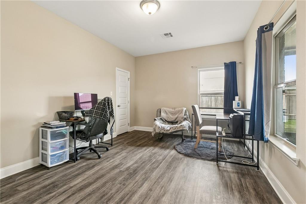 2616 GREENVILLE Drive