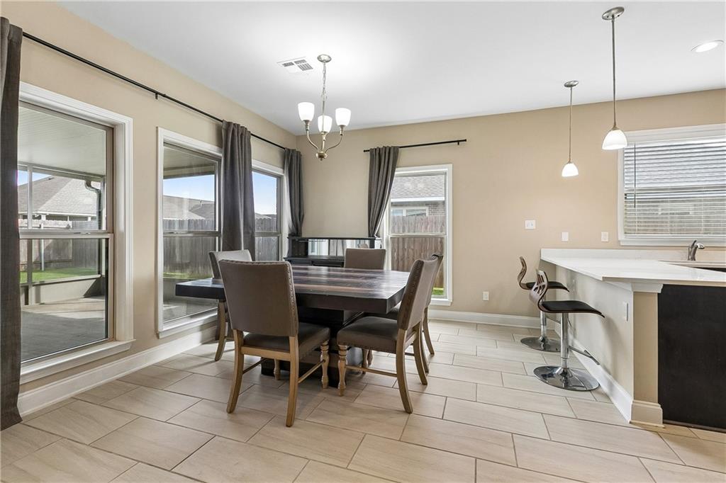 2616 GREENVILLE Drive