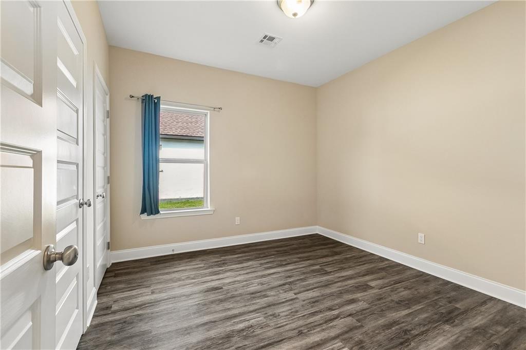 2616 GREENVILLE Drive